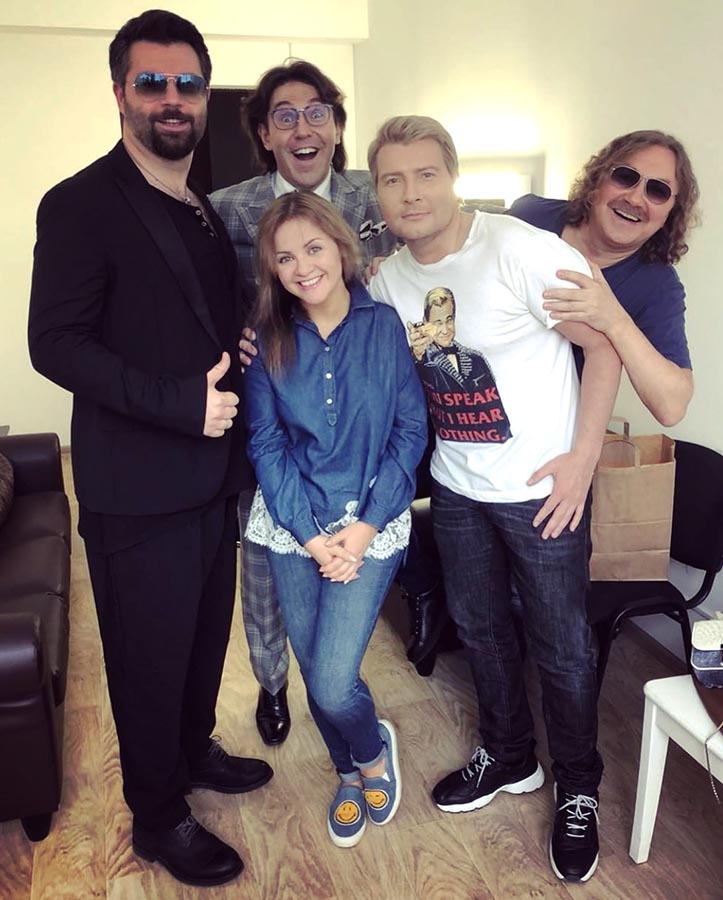 Николай Баской, Алексей Чумаков, Андрей Малахов, Игорь Николаев, Юлия Проскурякова. на съемке программы весело