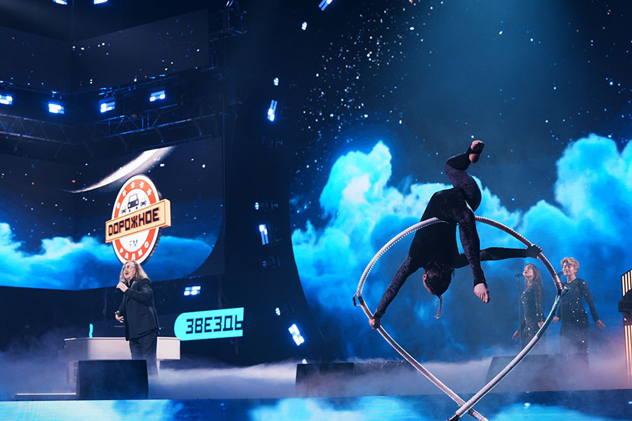 Игорь Николаев Неисправимый романтик Композитор Игорь Николаев получил две награды от «Дорожного радио»