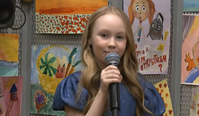 25 декабря 2025 года Вероника Николаева представила на «Детском радио» свою новую песню «Небо с голубыми глазами».